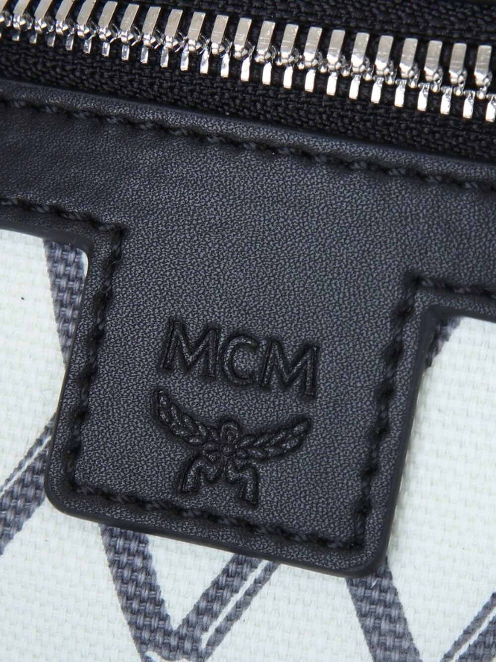 MCM Tote Bag - Picture 7 of 11